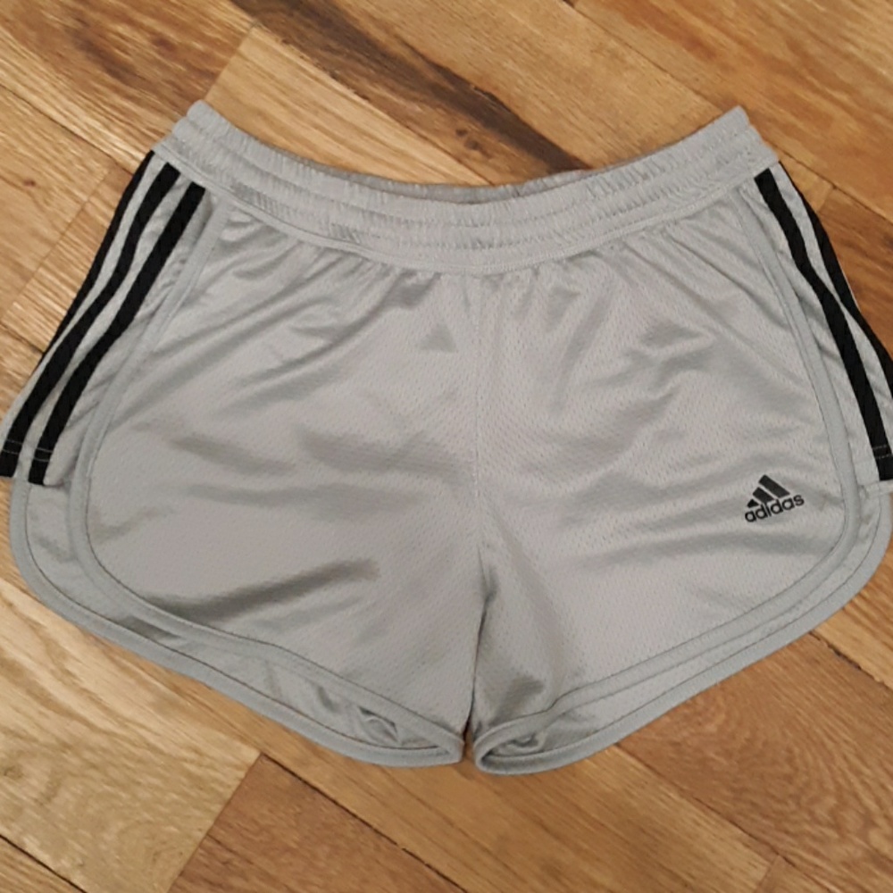 Running shorts